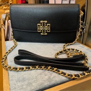 New, authentic britten chain wallet w wristlet black crossbody